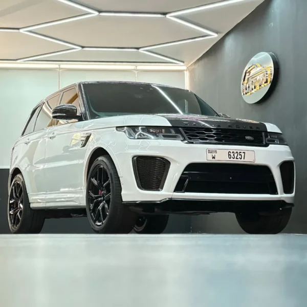 Range Rover SVR White 2019 1 2 1024x1024 1