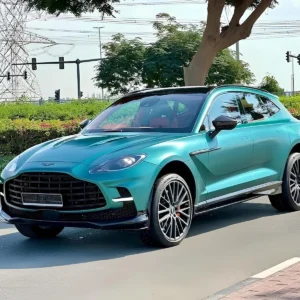 Aston Martin DBX 707 Green
